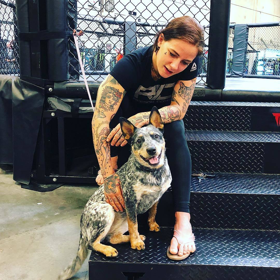 Jessica Rose Clark Hot