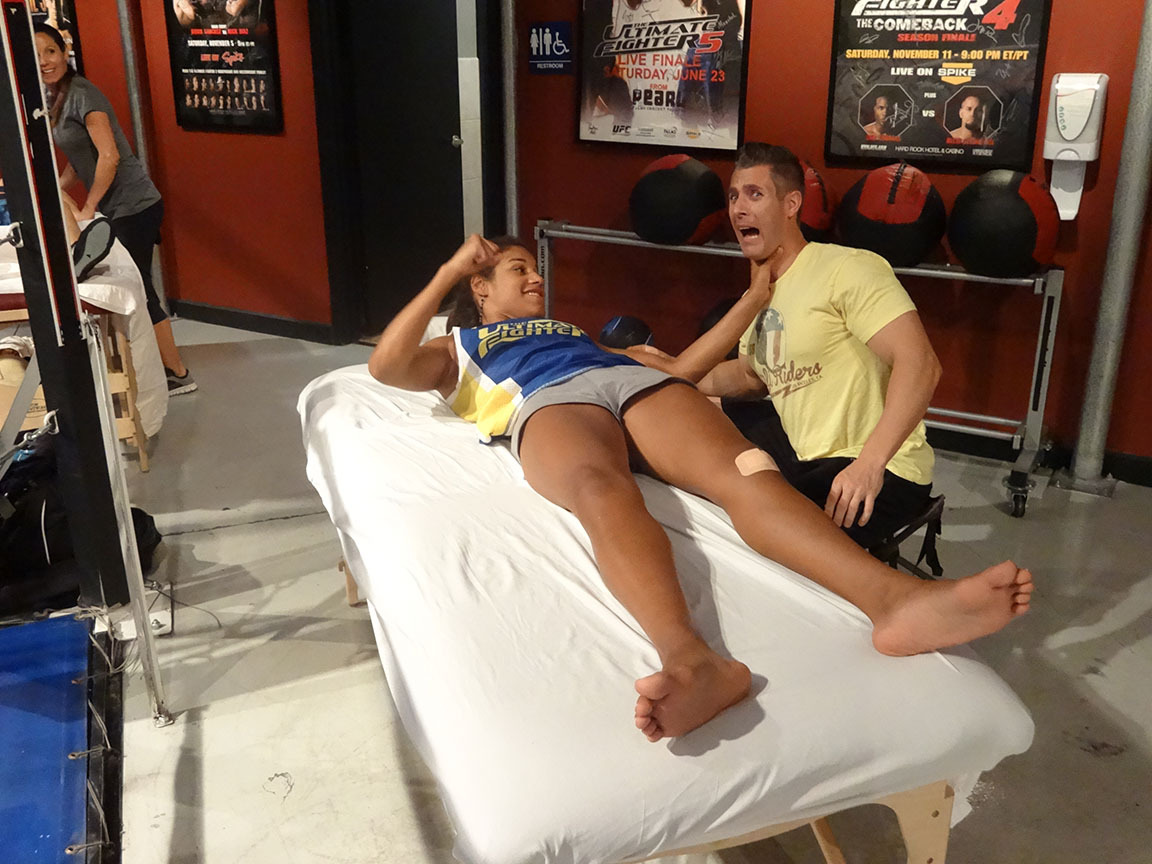 Feet of Julianna Peña