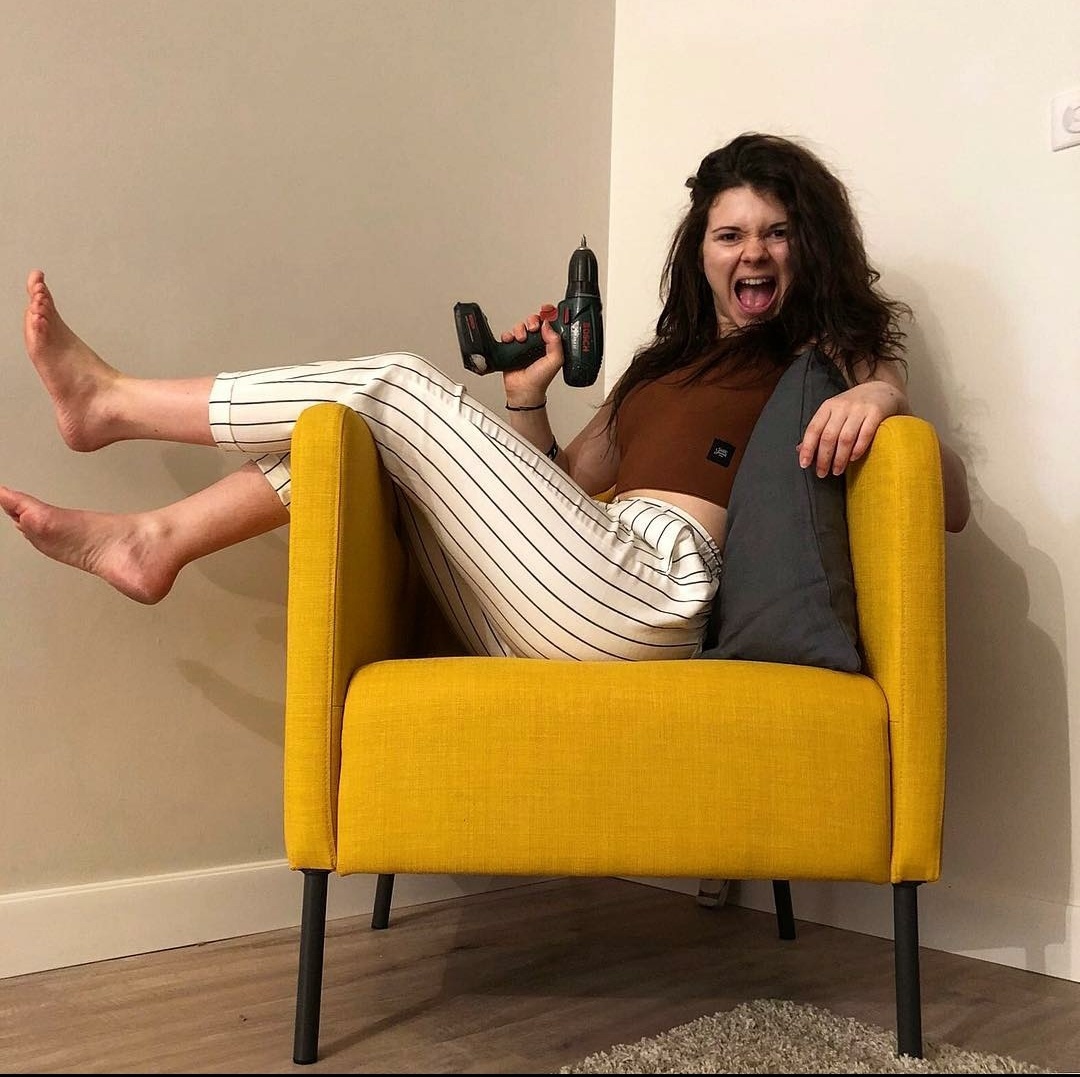 Feet of Justine Becattini