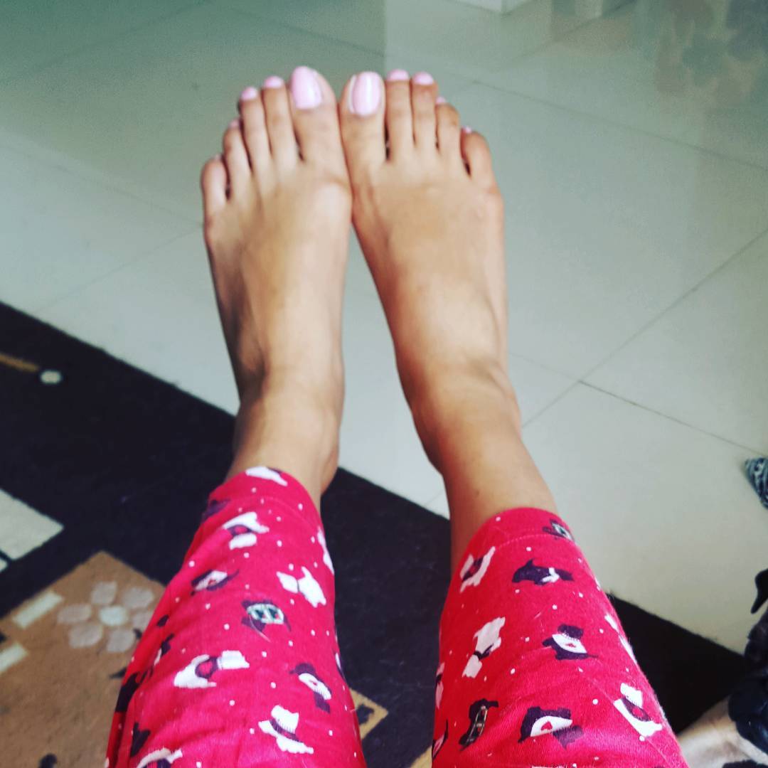 Jyoti Sethi's Feet I piedi di Jyoti Sethi Celebrities Feet 2022