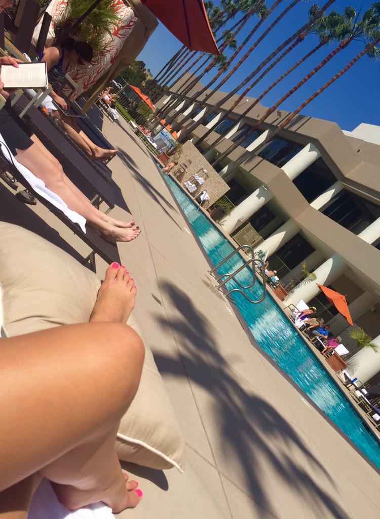 Kacie Mcdonnell S Feet I Piedi Di Kacie Mcdonnell Celebrities Feet