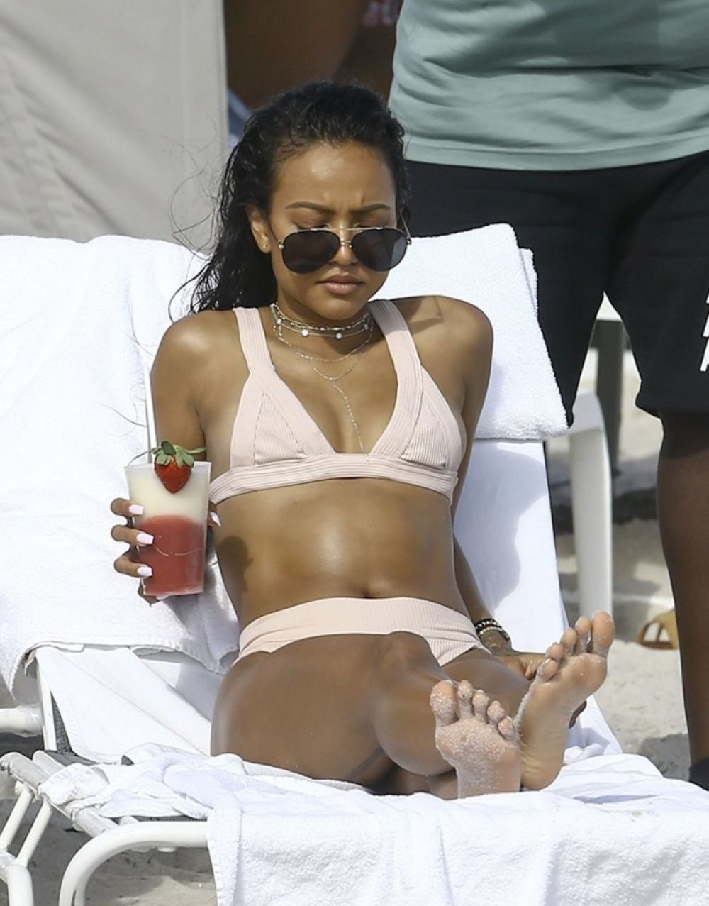 Karrueche tran feet