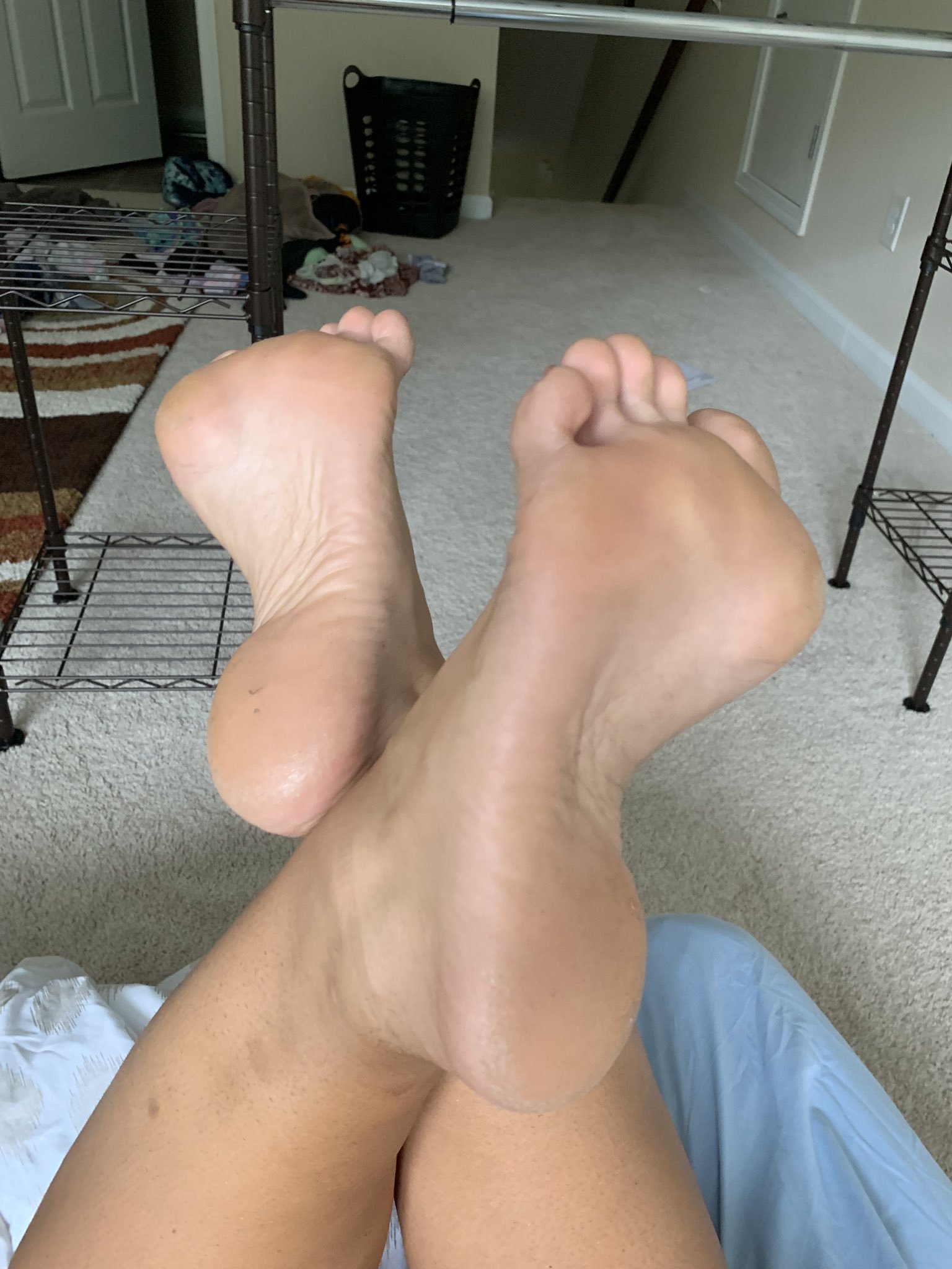 Sexy soles in the pose