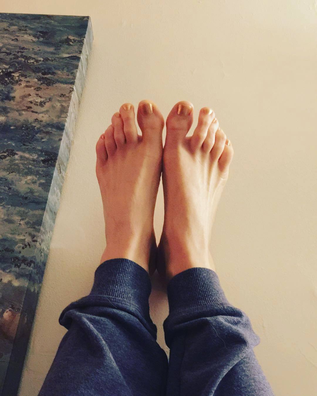 Drummond's Feet << wikiFeet
