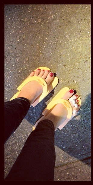 Kathryn Tucker S Feet I Piedi Di Kathryn Tucker Celebrities Feet 2023