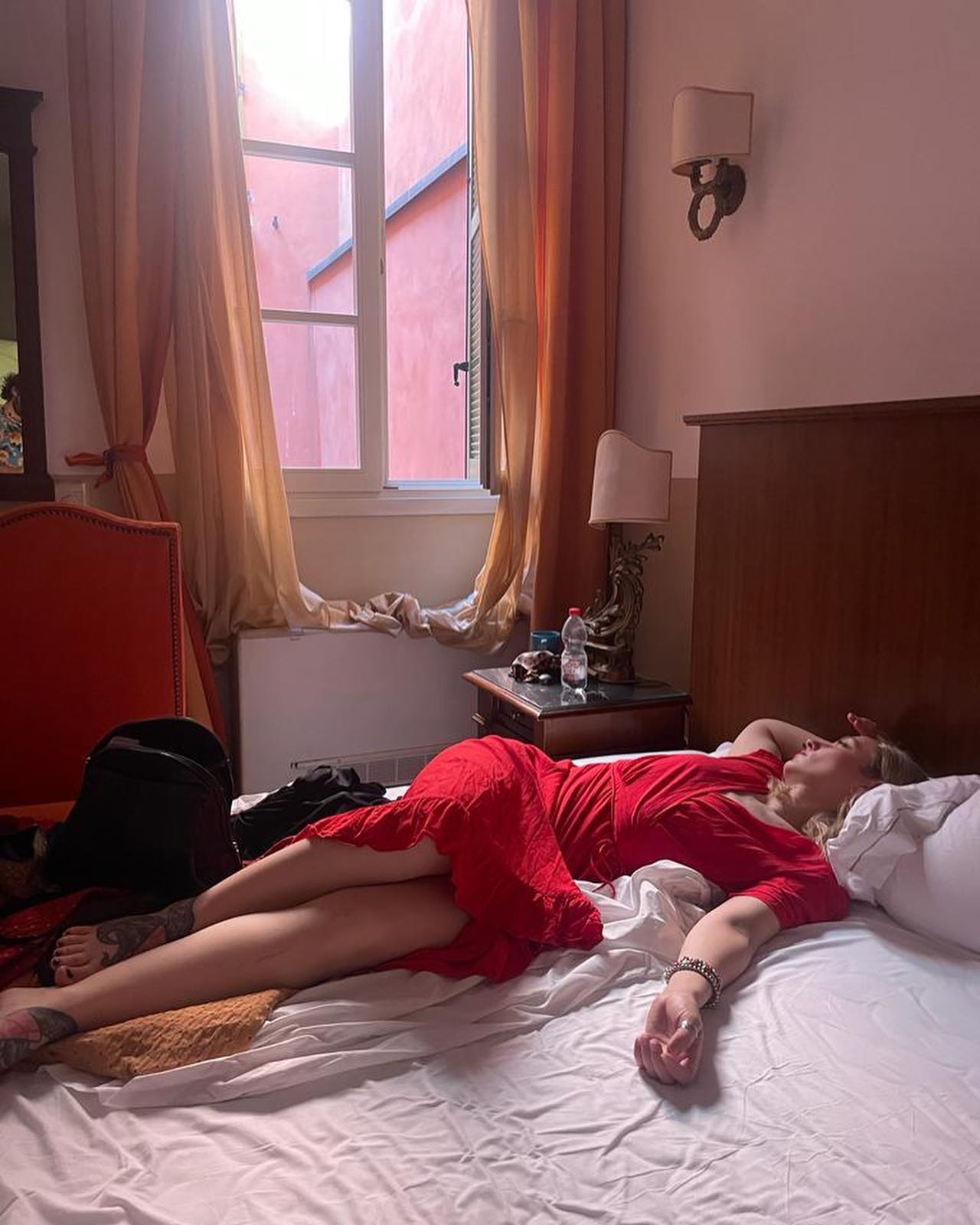 Feet of Katrin Katz Köbbert