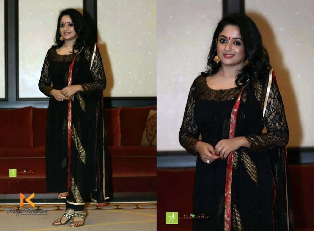 [Image: Kavya-Madhavan-Feet-1925505.jpg]