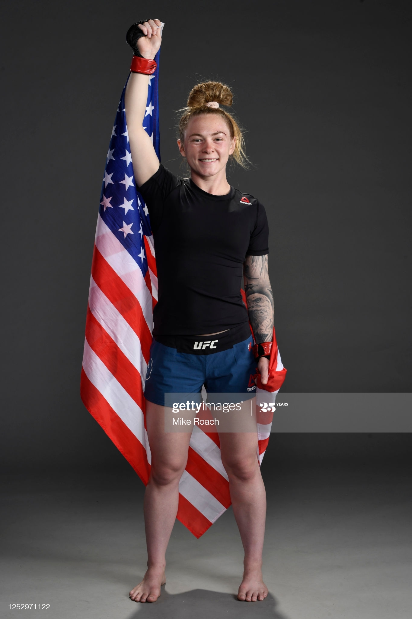 Kay Hansen's Feet - I piedi di Kay Hansen - Page: 3 - Celebrities Feet 2024