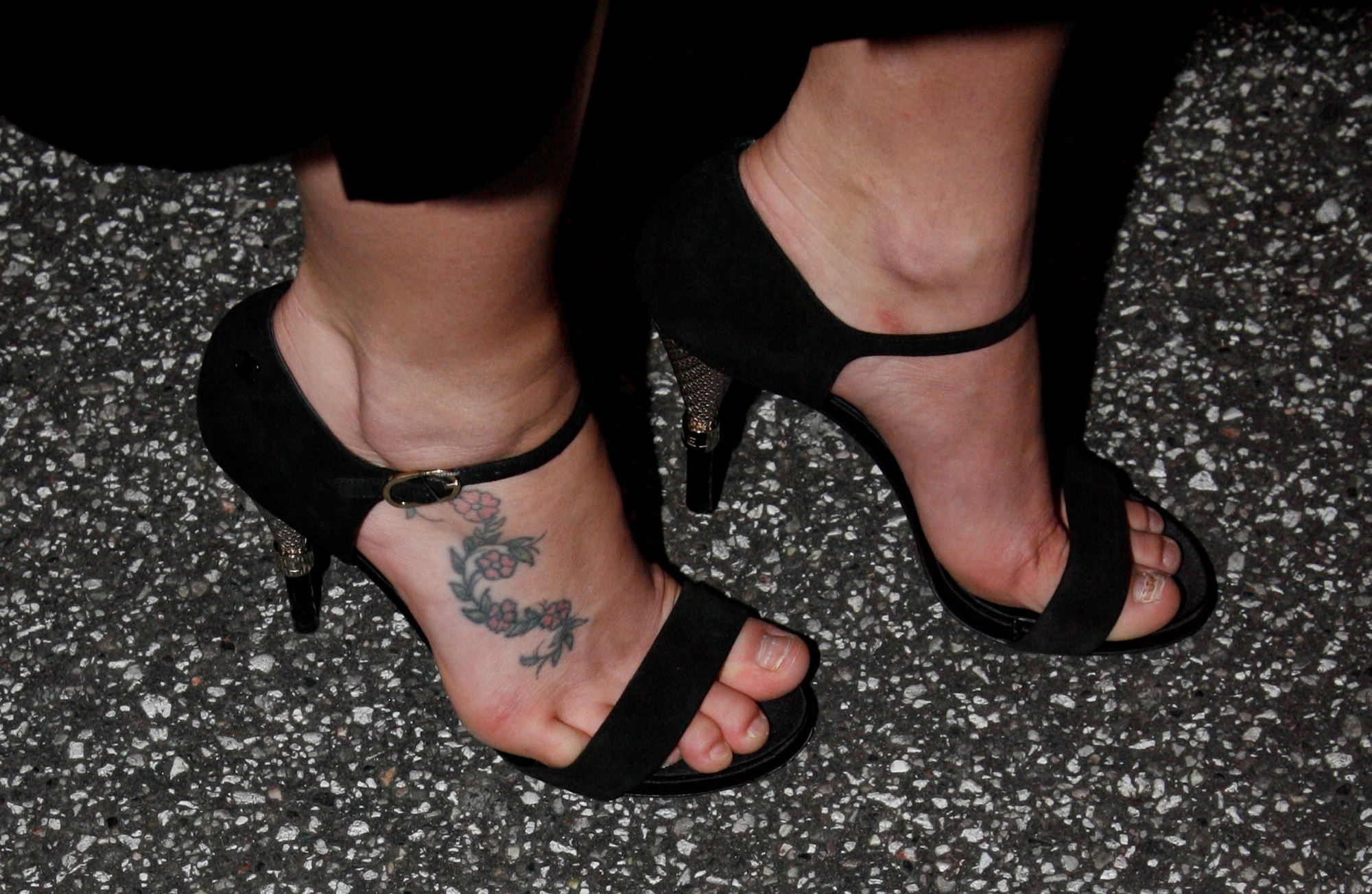 People who liked Kaya Scodelario's feet, also liked.