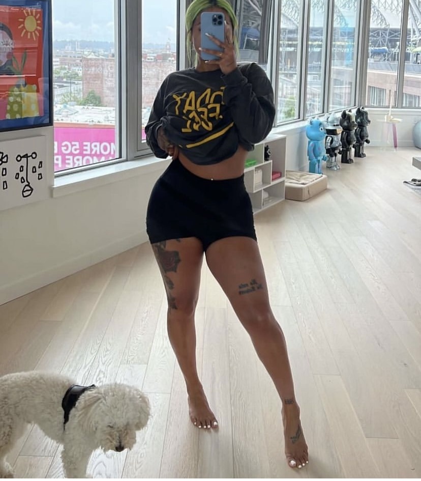 Feet of Kayce Kirihara