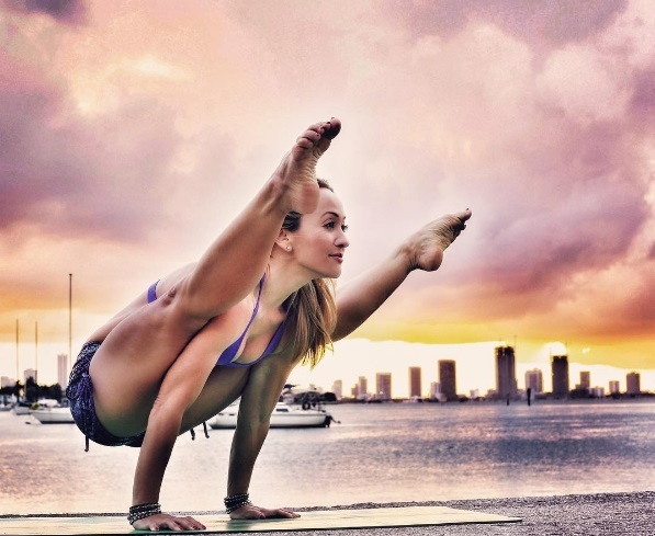 Kino MacGregor feet photo 191633564 Kino MacGregor feet photo 191633564 - High quality celebrity feet picture