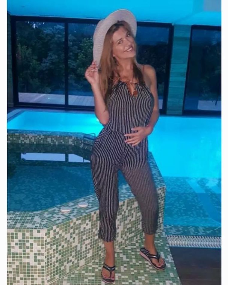 Feet of Kristina Kockar