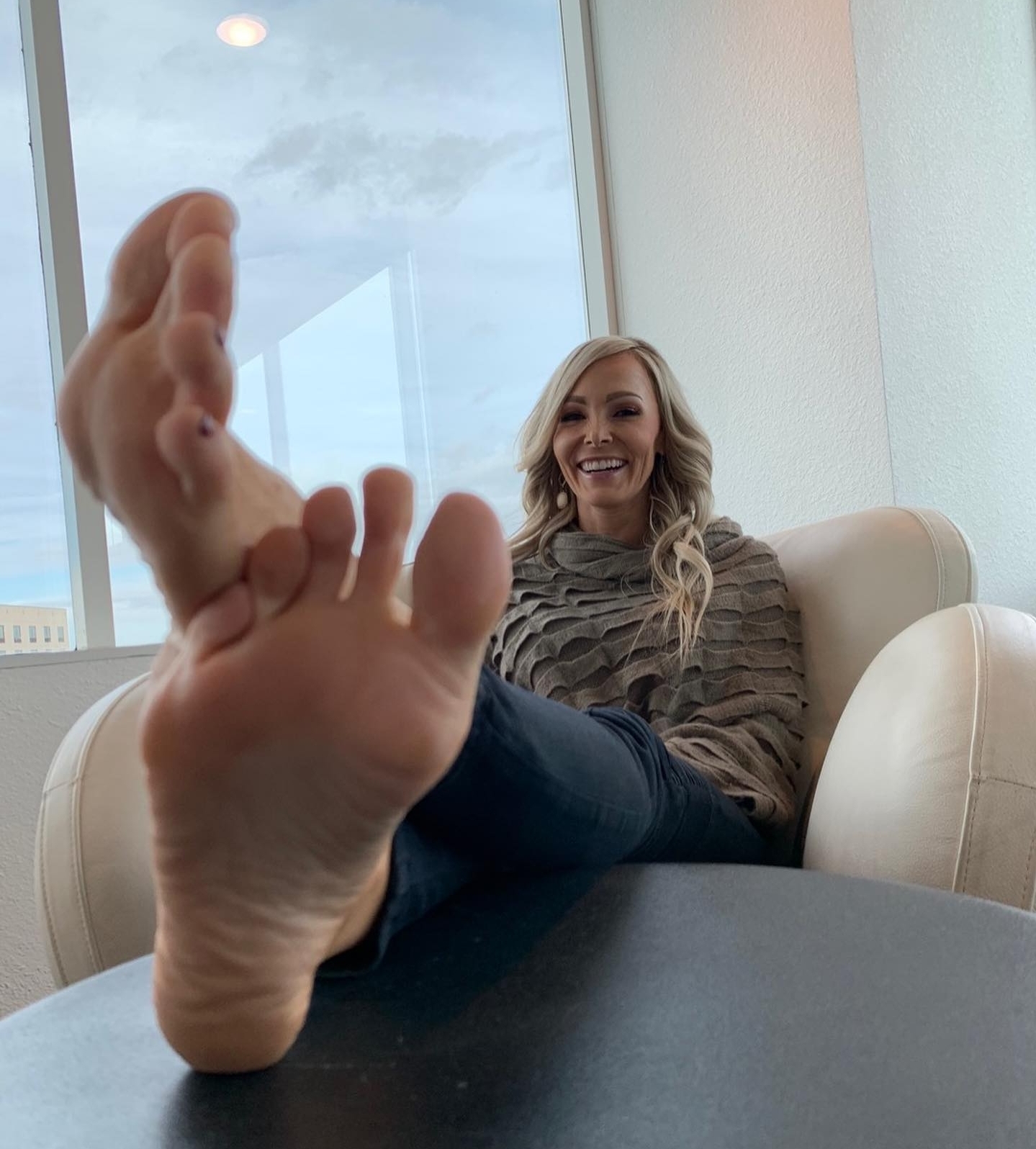 Kyle Unfug feet photo 191699854 Kyle Unfug feet photo 191699854 - High quality celebrity feet picture