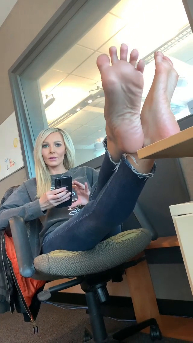 Kyle Unfug feet photo 191699946 Kyle Unfug feet photo 191699946 - High quality celebrity feet picture