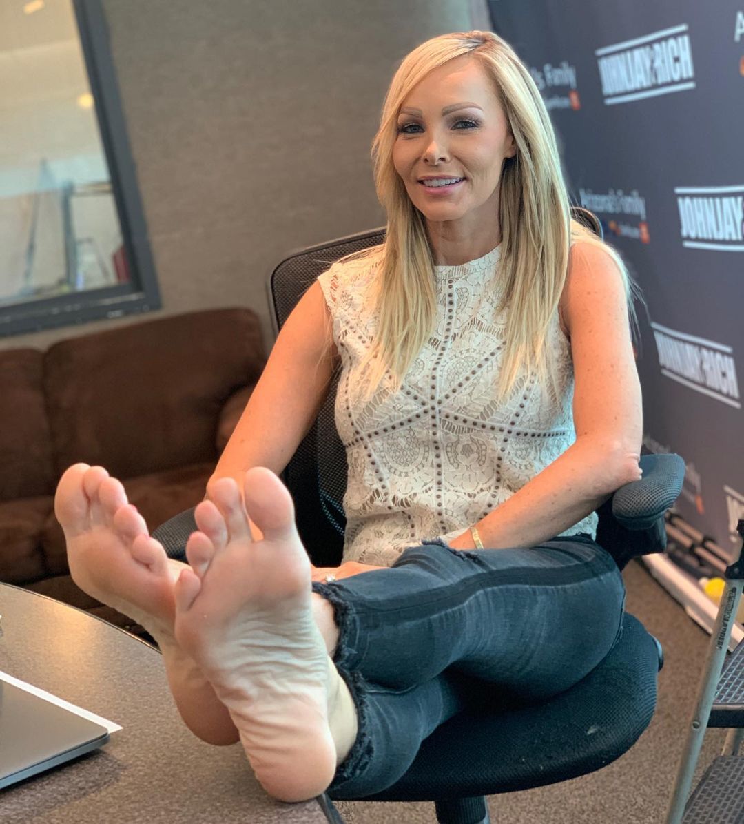 Kyle Unfug feet photo 191700007 Kyle Unfug feet photo 191700007 - High quality celebrity feet picture