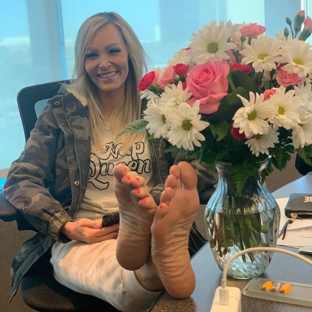 Kyle Unfug feet photo 191700013 Kyle Unfug feet photo 191700013 - High quality celebrity feet picture