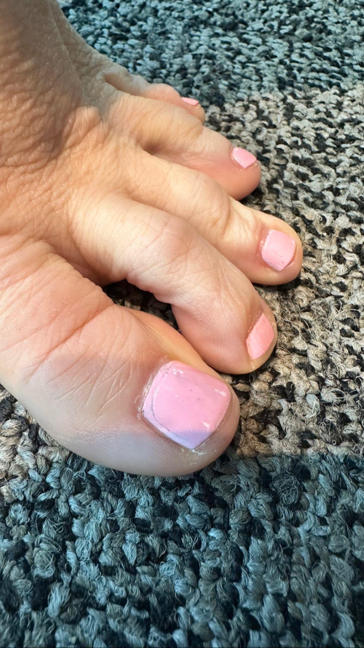 Kyle Unfug feet photo 191700330 Kyle Unfug feet photo 191700330 - High quality celebrity feet picture