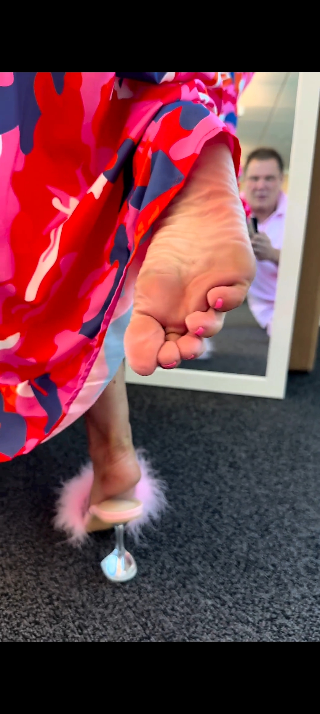 Kyle Unfug feet photo 191700455 Kyle Unfug feet photo 191700455 - High quality celebrity feet picture