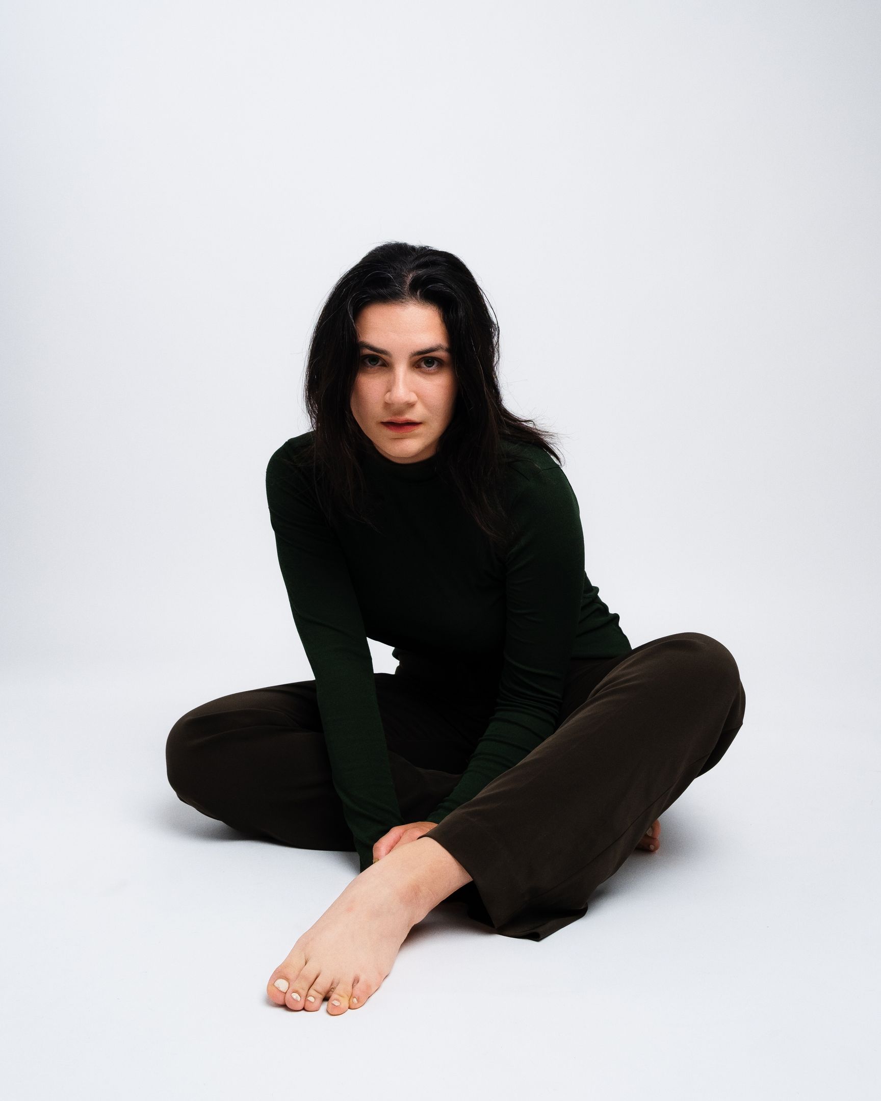 Feet of Laetitia Toursarkissian