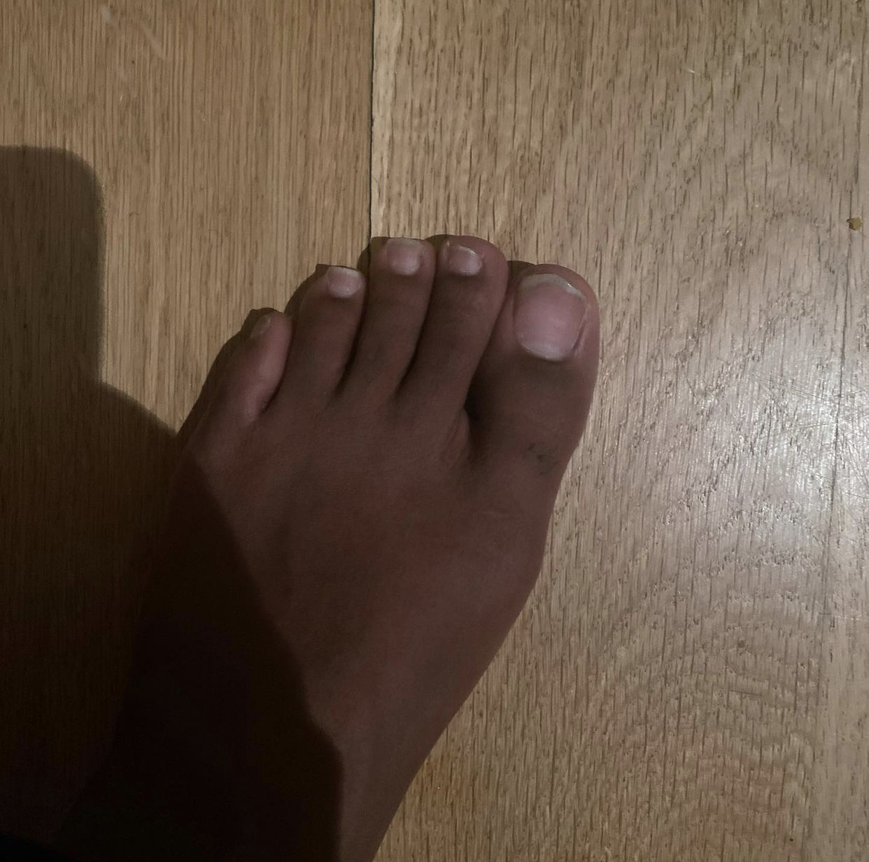 Pretty black male feet
