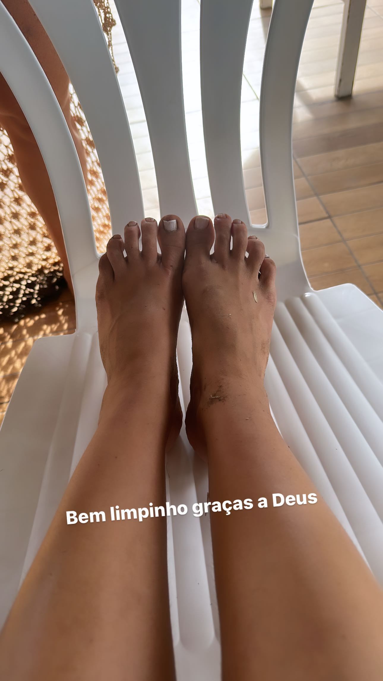 Larissa Santoss Feet << wikiFeet