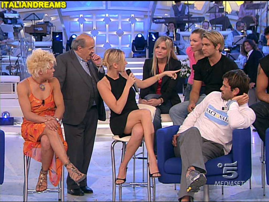 Laura Freddi feet photo 191754925 Laura Freddi feet photo 191754925 - High quality celebrity feet picture