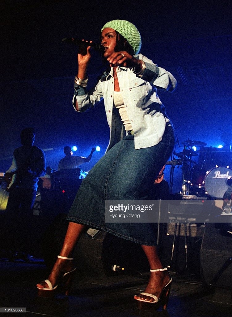 Lauryn Hill's Feet - I piedi di Lauryn Hill - Celebrities Feet 2024