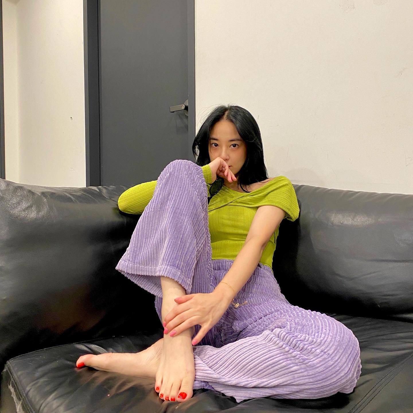 Lee Joo-yeon's Feet << wikiFeet
