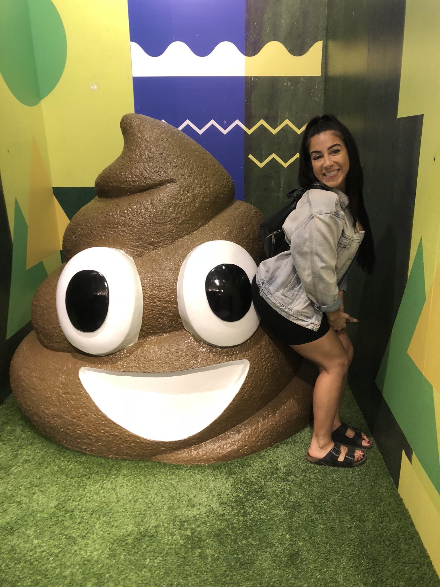 Lena The Plug's feet
