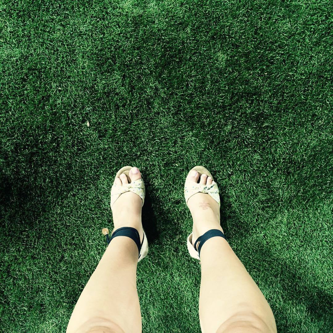 Leonora Pitts's Feet - I piedi di Leonora Pitts - Celebrities Feet 2022