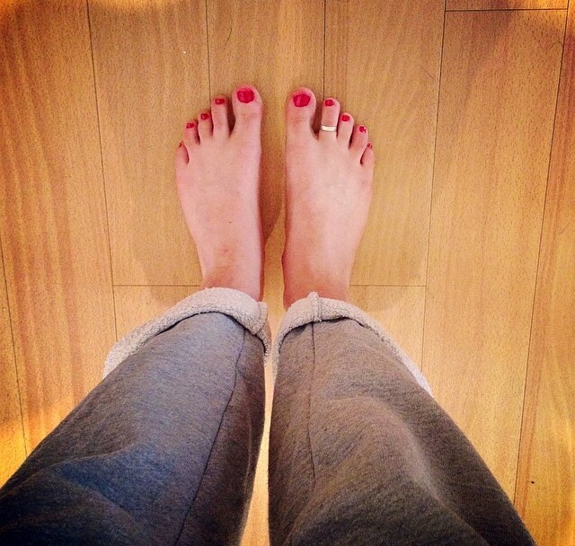 Lindsey Russell's Feet