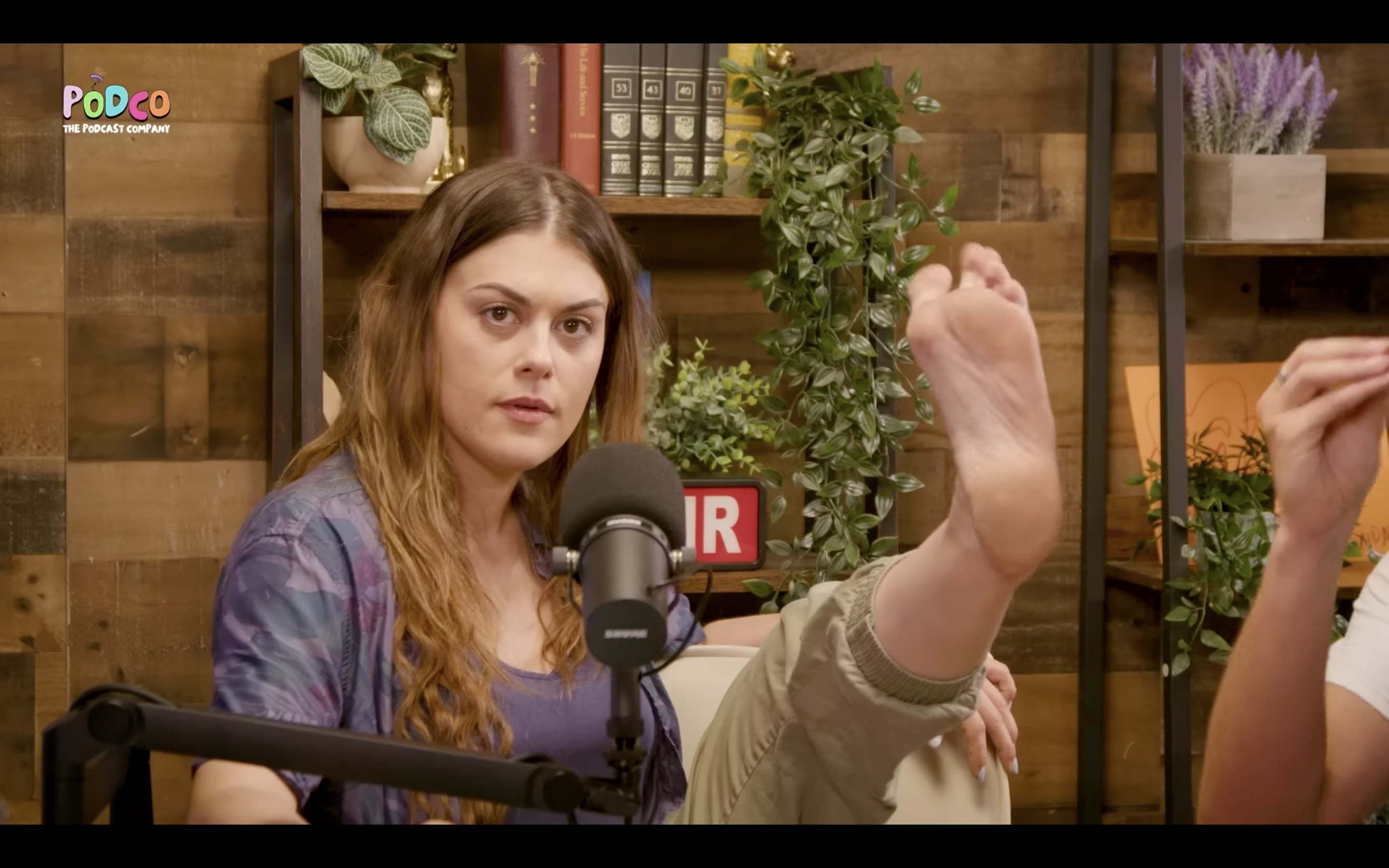 Lindsey Shaw's Feet << wikiFeet