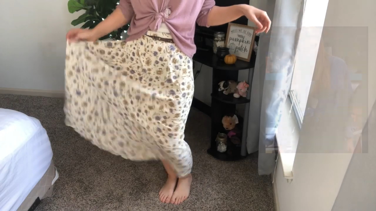 Feet of Lindsey Raelle