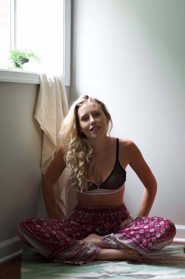 Lindsley Register feet photo 191892329 - High quality celebrity feet picture