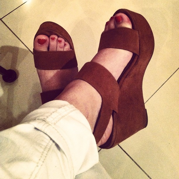 Feet of Lissette Calveiro
