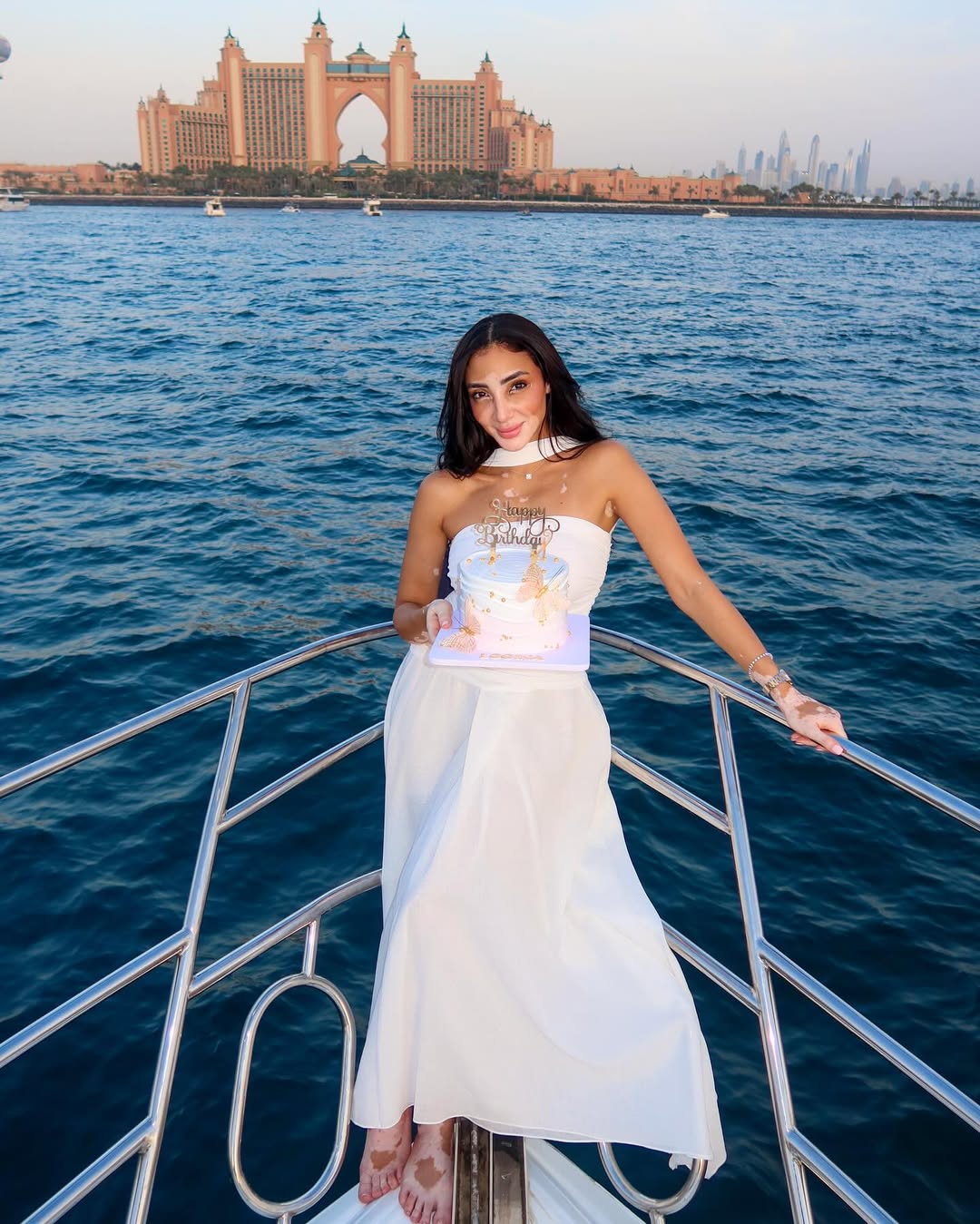 Logina Salah feet photo 809029244 - High quality celebrity feet picture