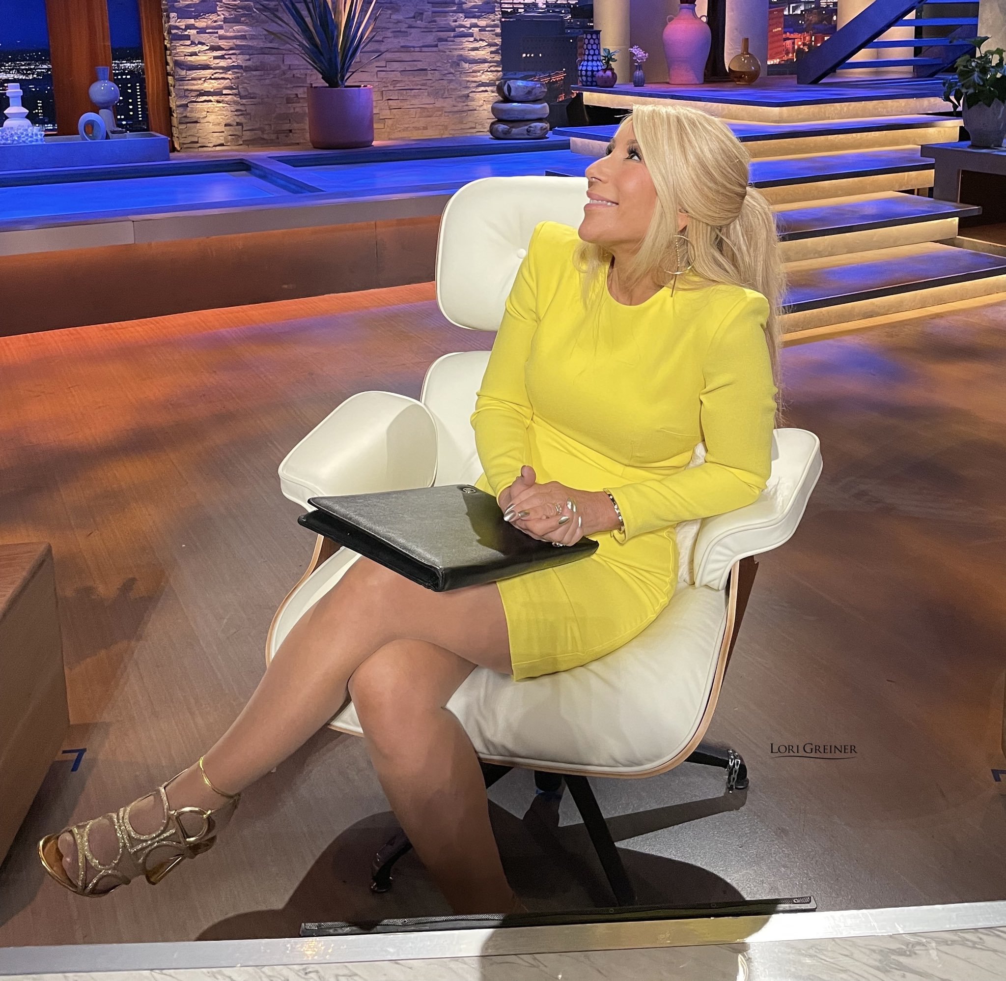 Lori greiner in pantyhose