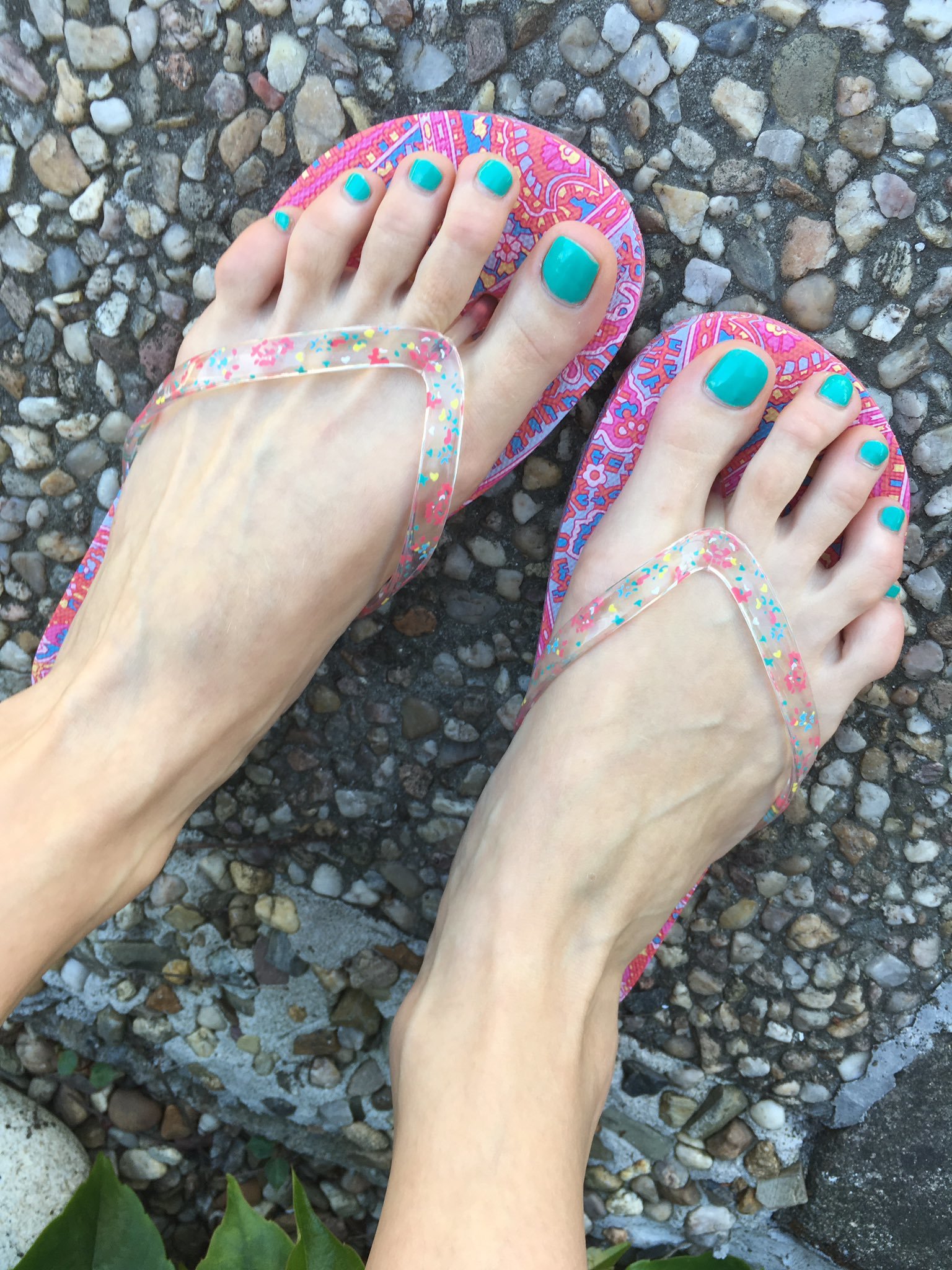 Lucy Hearts Feet 
