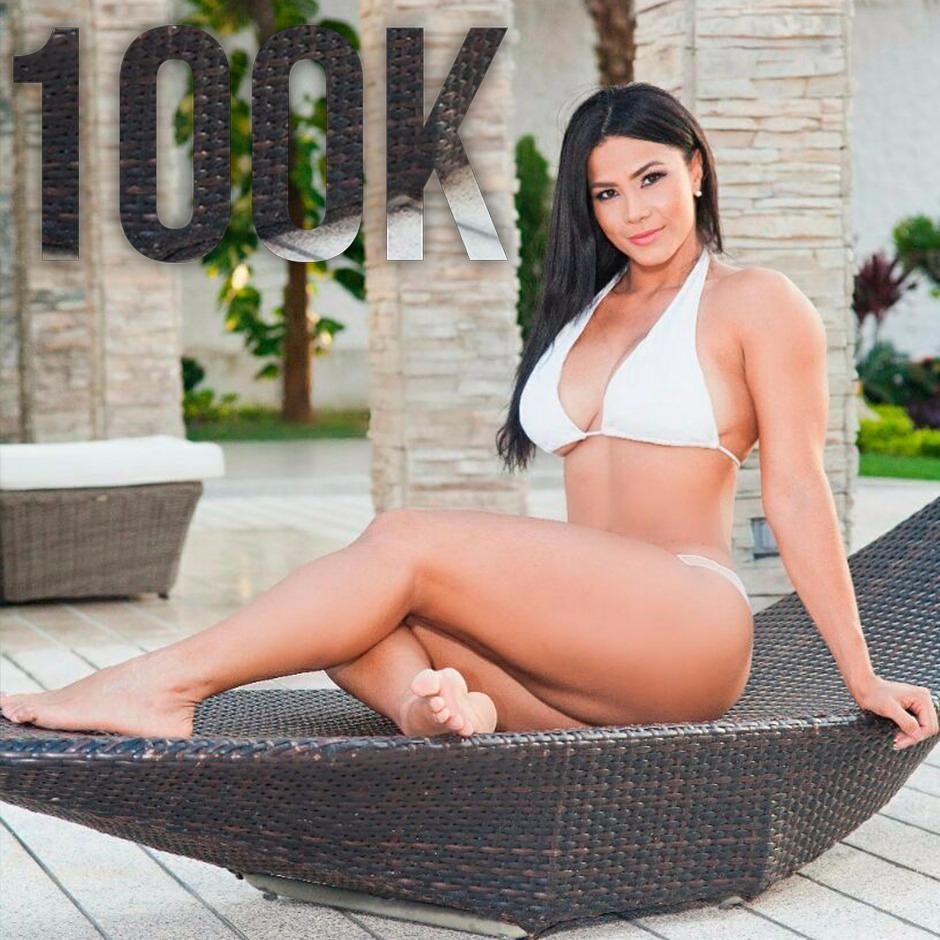 Feet of Luz Elena Echeverría