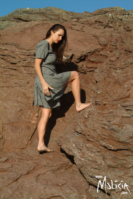 Malisia Petropoulos's feet