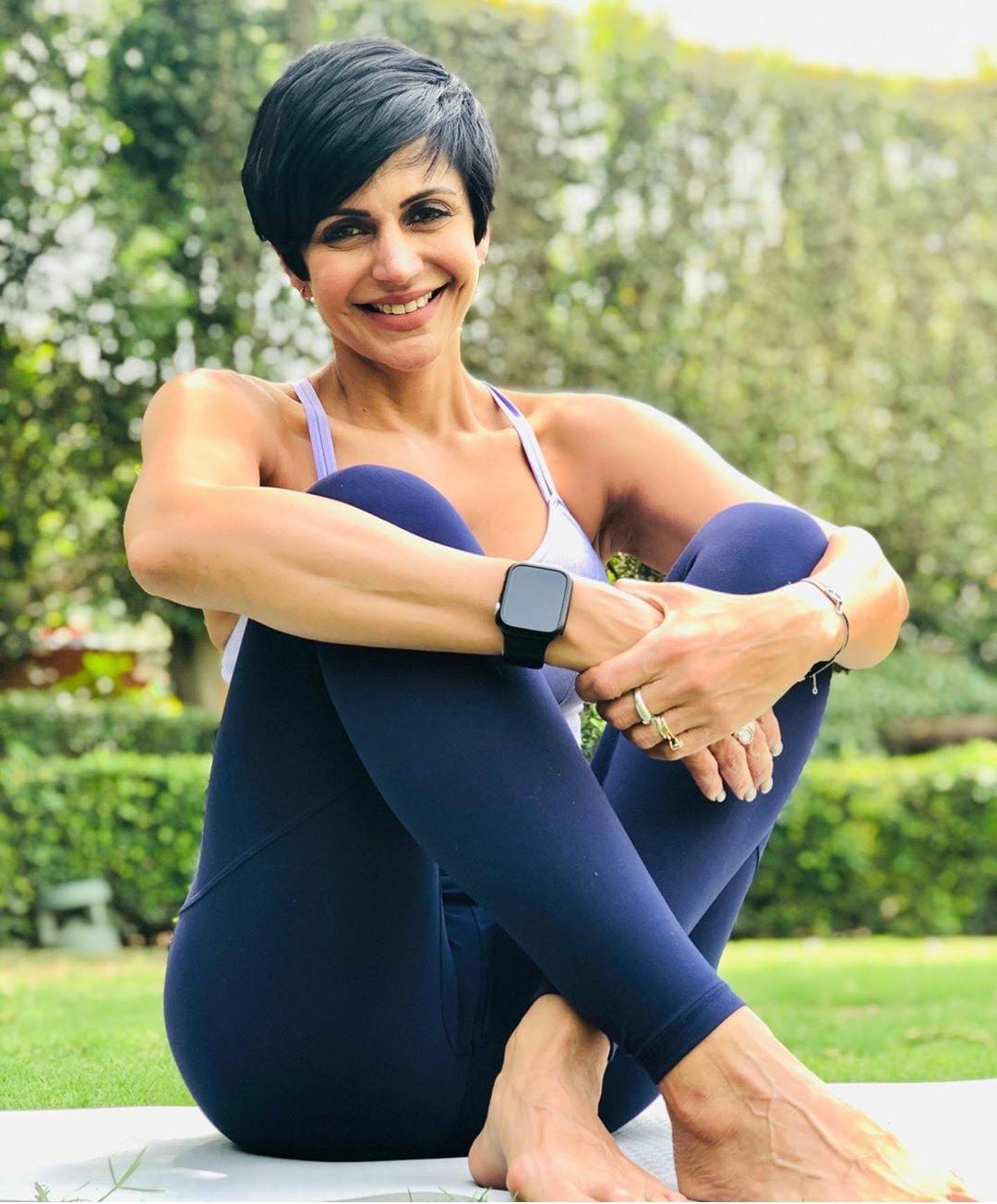 [Image: Mandira-Bedi-Feet-4198817.jpg]