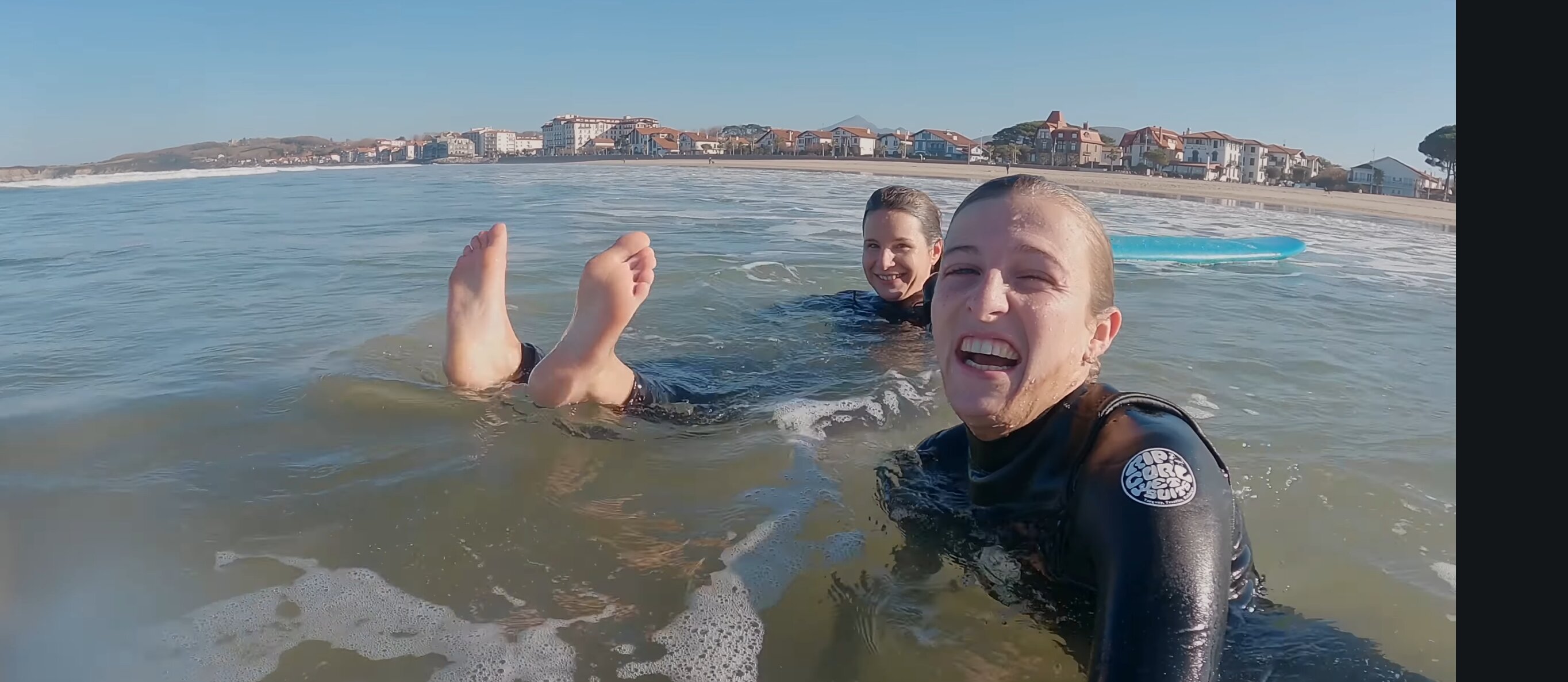 Feet of Manon Lanza