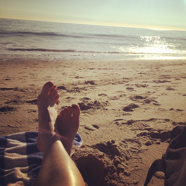 Feet of Manon Mathews