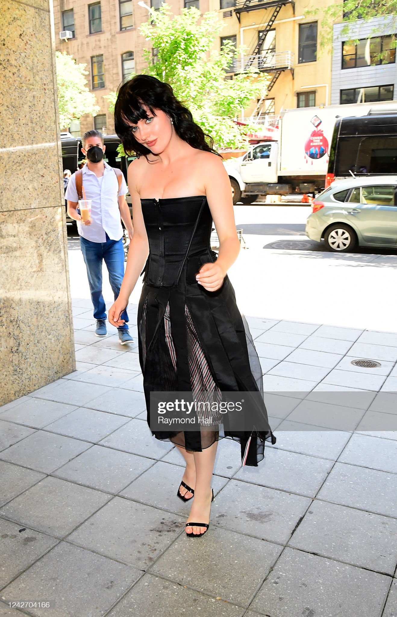 Markella Kavenagh: Unveiling The Actress Who'S Redefining Hollywood - 5vsgfys