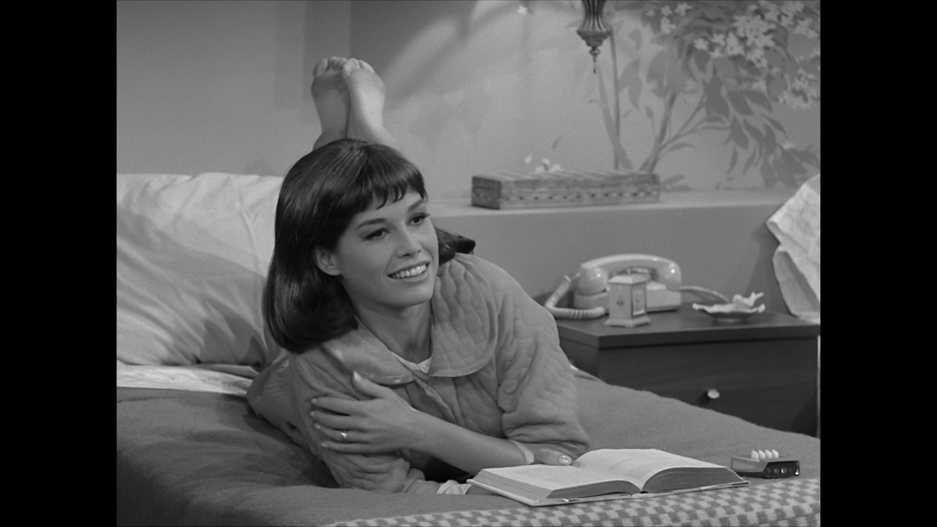 Mary Tyler Moore Fakes