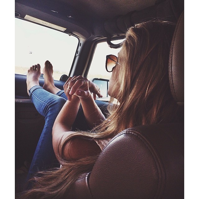 Feet of María Pombo