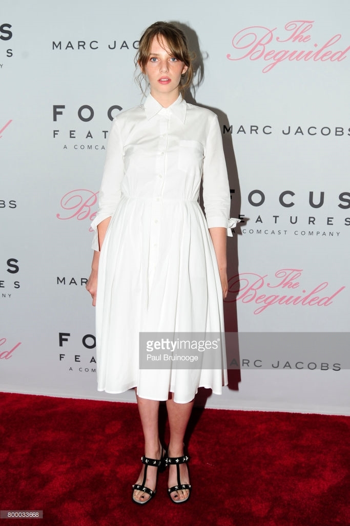 Maya Hawke's Feet I piedi di Maya Hawke Celebrities Feet 2023