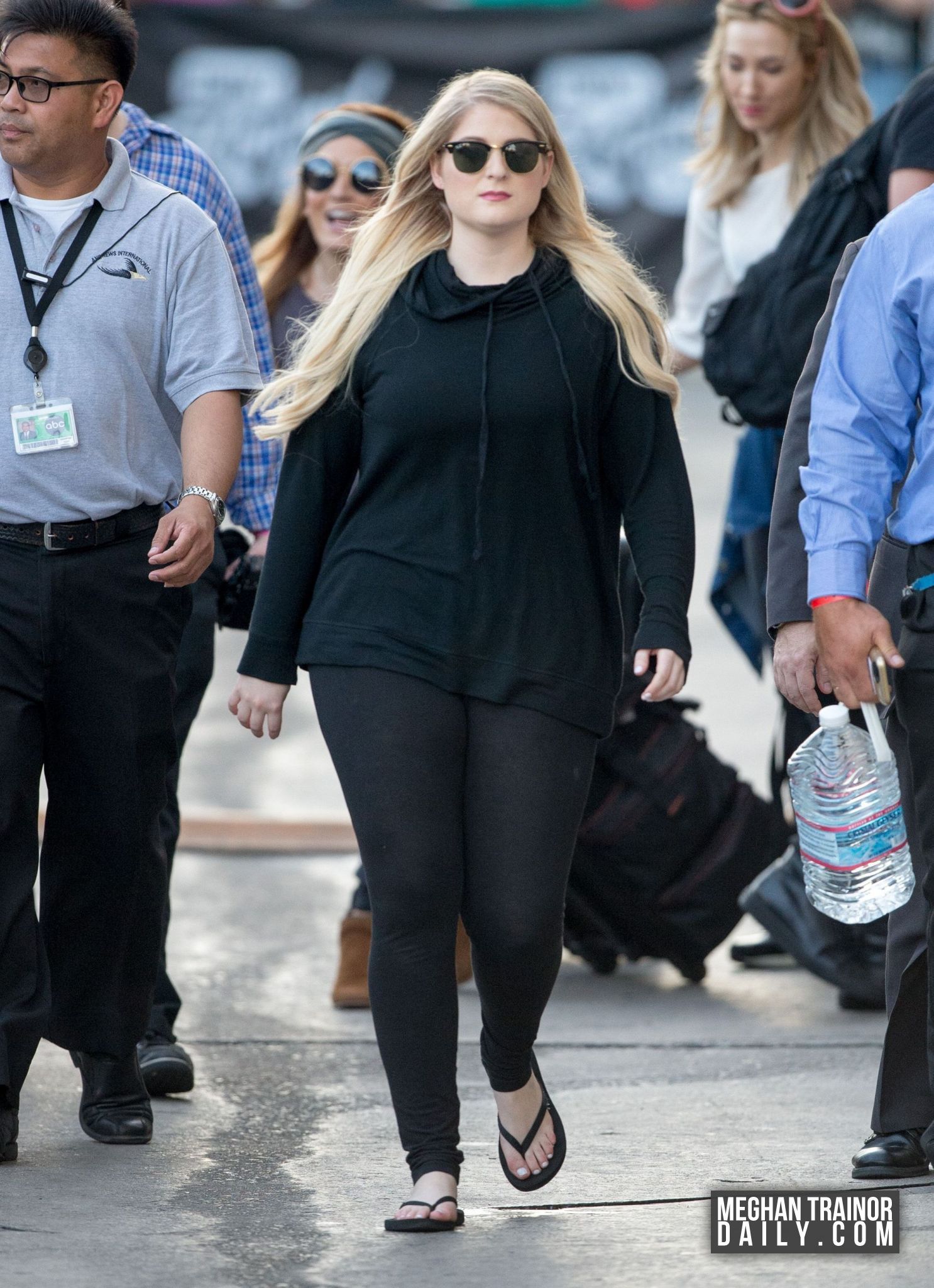 Meghan Trainor's Feet - I piedi di Meghan Trainor - Page: 2 ...