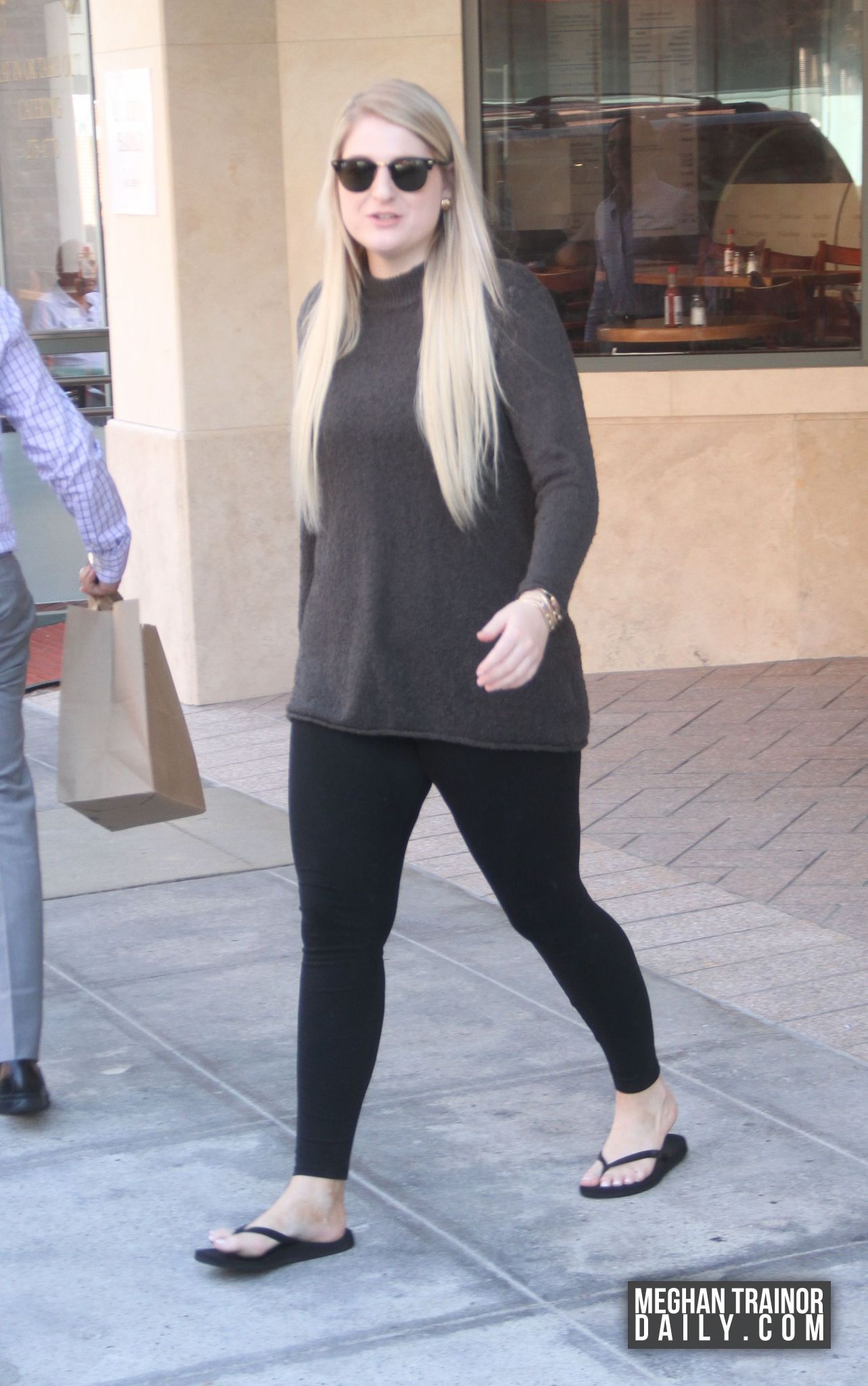 Meghan Trainor's Feet - I piedi di Meghan Trainor - Page: 2 ...