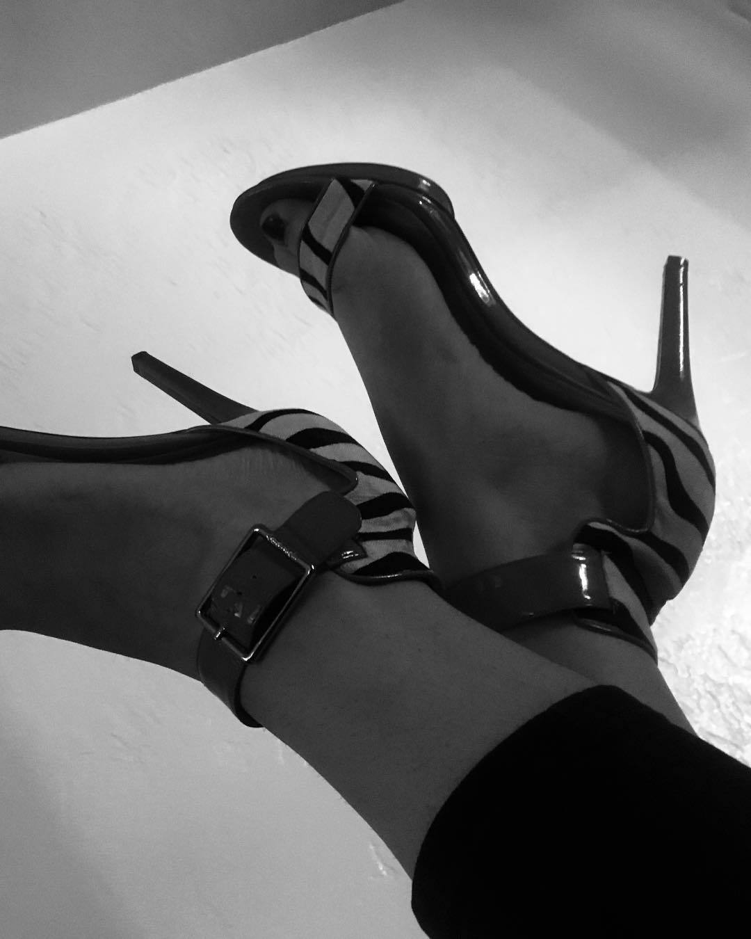 Merlynda Sol's Feet - I piedi di Merlynda Sol - Celebrities Feet 2022
